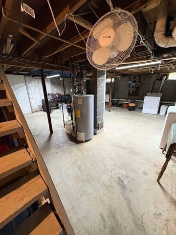 2 Upton St, Fairhaven, MA 02719