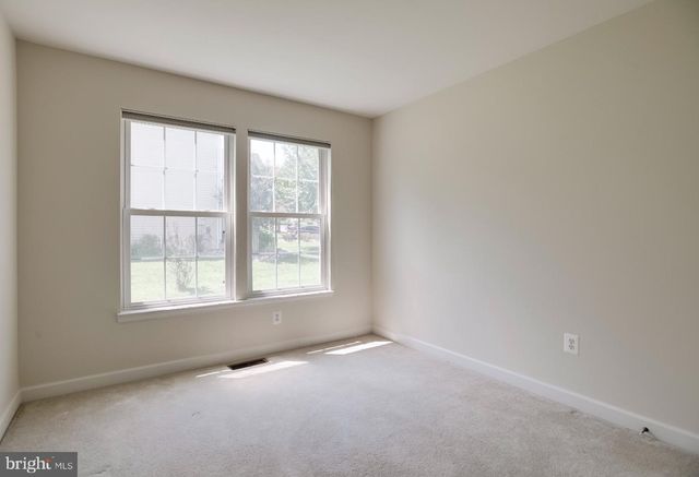 945 RIVERDALE CIR, Culpeper, VA 22701