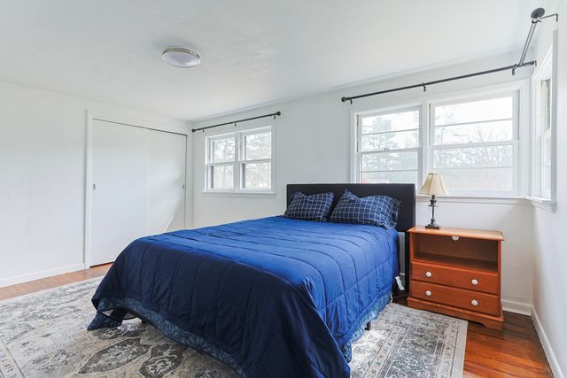 55136 Sundown Road, South Bend, IN 46628