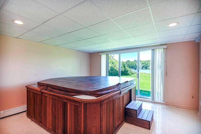 179 Spur Road, Dover, NH 03820