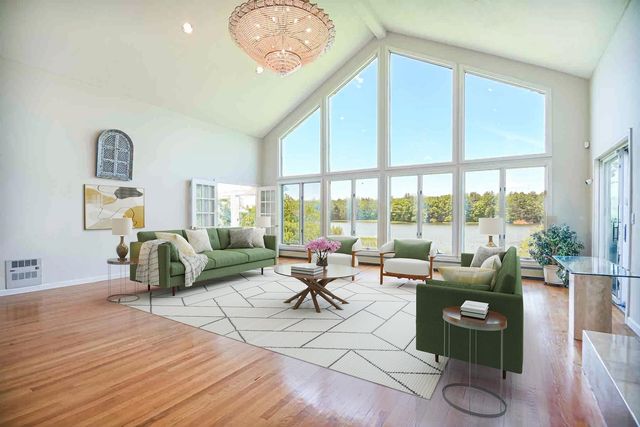 179 Spur Road, Dover, NH 03820