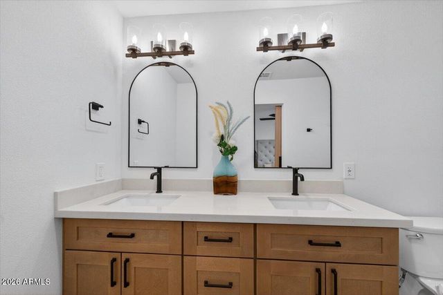 8713 E SAGE Drive, Scottsdale, AZ 85250
