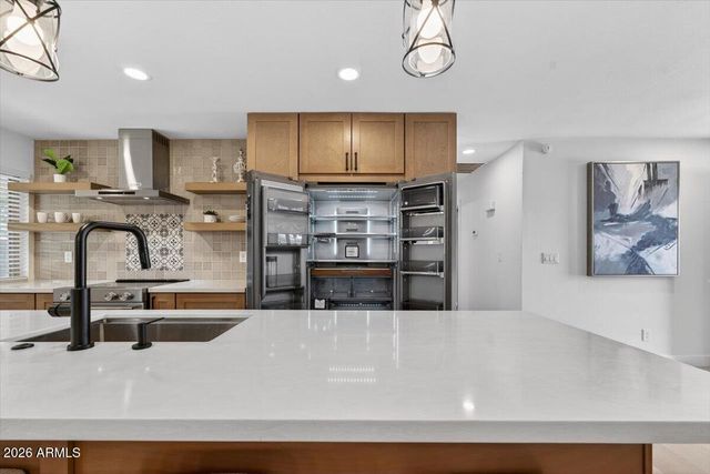 8713 E SAGE Drive, Scottsdale, AZ 85250