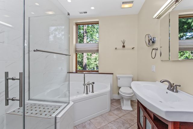 1436 N Orleans Street, Chicago, IL 60610