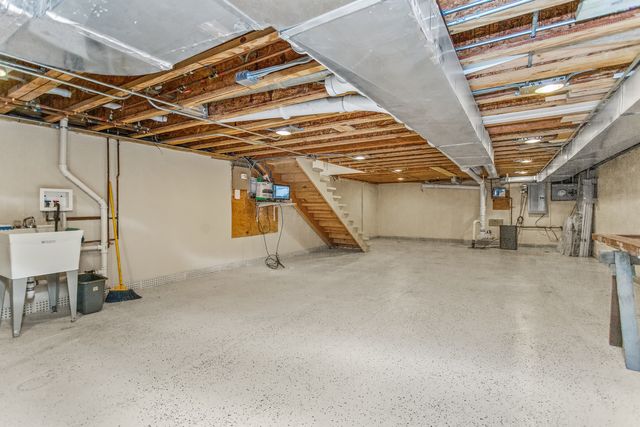 1436 N Orleans Street, Chicago, IL 60610