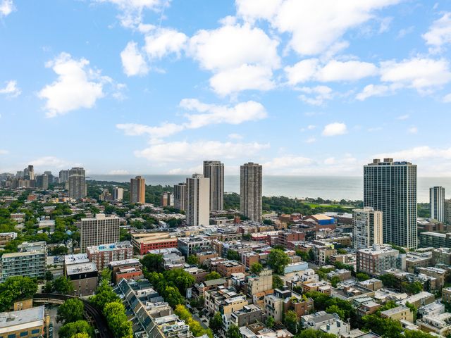 1436 N Orleans Street, Chicago, IL 60610