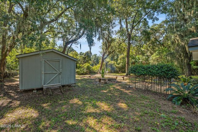 28 W Cedar Road, St. Helena Island, SC 29920