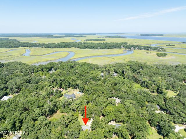 28 W Cedar Road, St. Helena Island, SC 29920