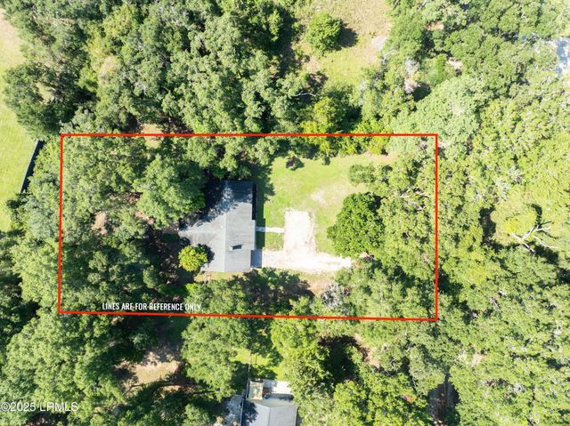 28 W Cedar Road, St. Helena Island, SC 29920
