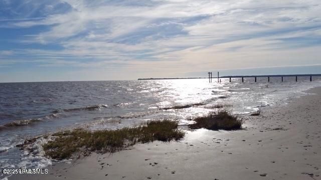 28 W Cedar Road, St. Helena Island, SC 29920