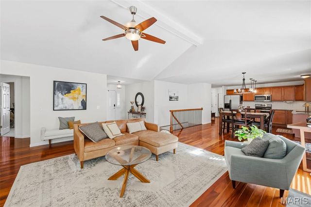 38 Mountain Laurel Drive, St Peters, MO 63376