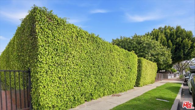 2613 Jeffries Avenue, Los Angeles, CA 90065