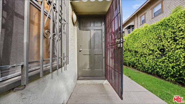 2613 Jeffries Avenue, Los Angeles, CA 90065