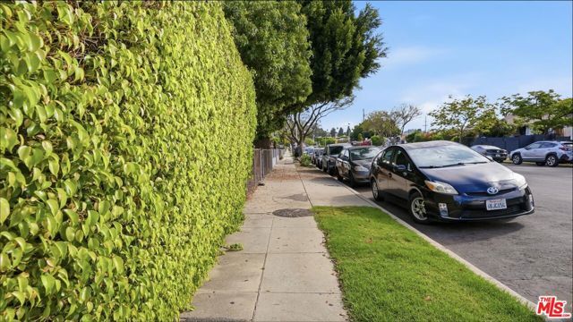 2613 Jeffries Avenue, Los Angeles, CA 90065