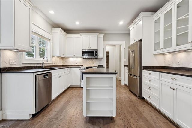 3747 Willow Glenn CIR, Suffolk, VA 23435