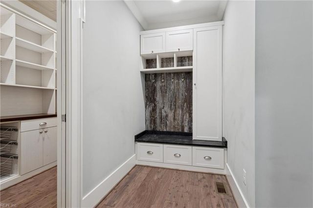 3747 Willow Glenn CIR, Suffolk, VA 23435