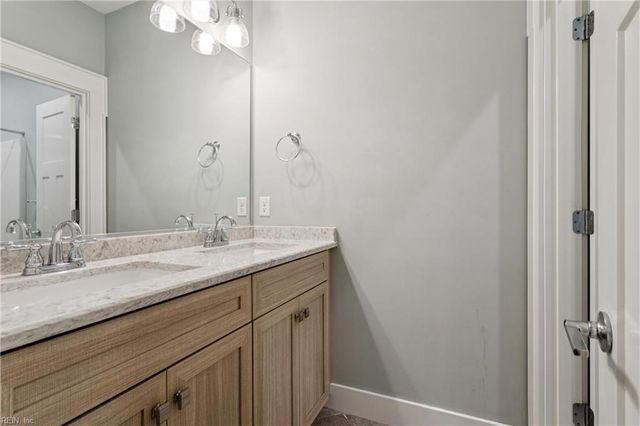 3747 Willow Glenn CIR, Suffolk, VA 23435