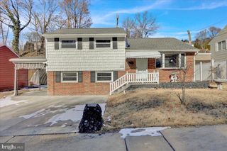 732 1ST ST, Pottsville, PA 17901