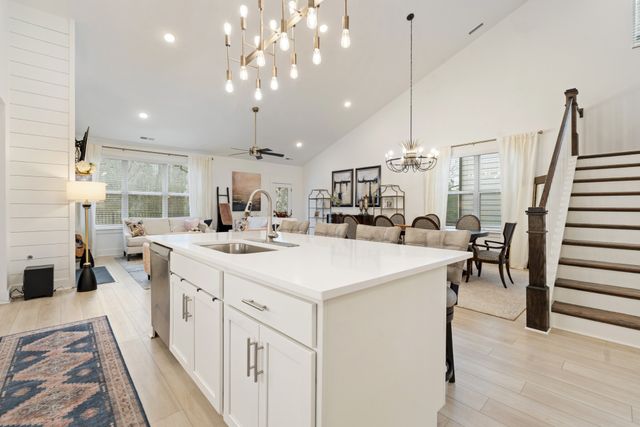 160 Cavalcade Loop, Gallatin, TN 37066