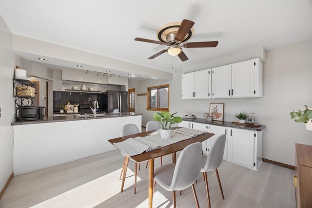 5621 22nd Avenue S, Minneapolis, MN 55417