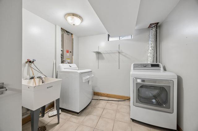 5621 22nd Avenue S, Minneapolis, MN 55417