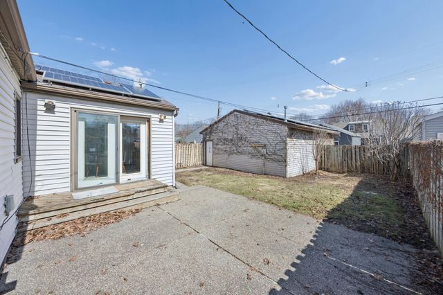 5621 22nd Avenue S, Minneapolis, MN 55417