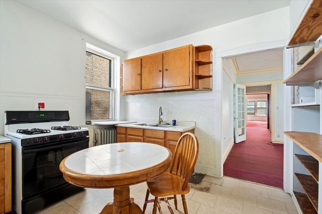 4924 N Saint Louis Avenue, Chicago, IL 60625