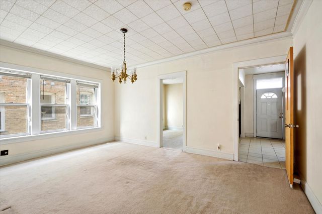 4924 N Saint Louis Avenue, Chicago, IL 60625