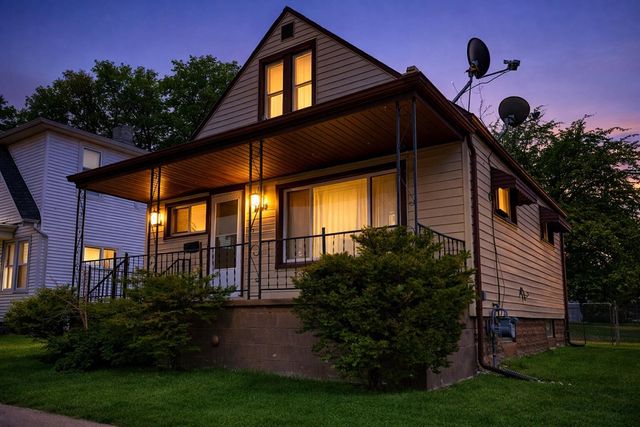 14415 Lithgow Street, Dearborn, MI 48126