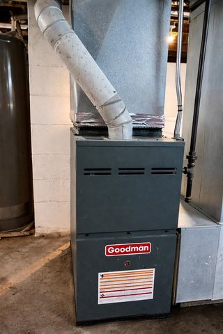 14415 Lithgow Street, Dearborn, MI 48126