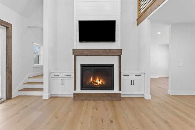 12-3 Needle Eye Road, Meredith, NH 03253