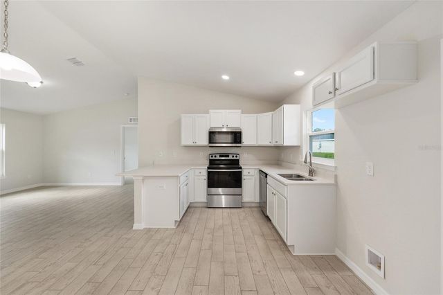37 DOGWOOD DRIVE PASS, Ocala, FL 34472