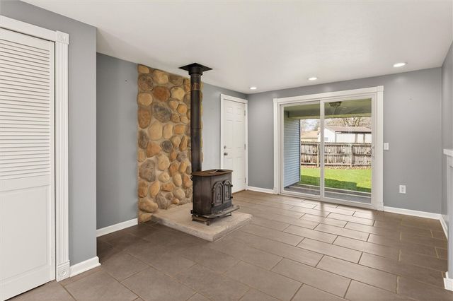 267 Valiant Drive, Henrietta, NY 14623