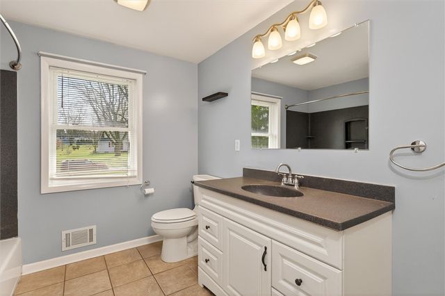 267 Valiant Drive, Henrietta, NY 14623