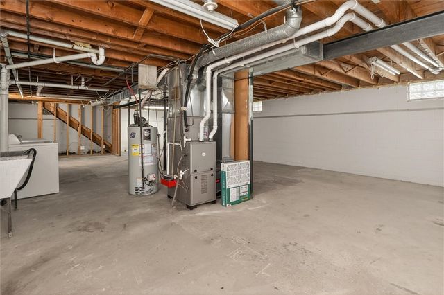 267 Valiant Drive, Henrietta, NY 14623