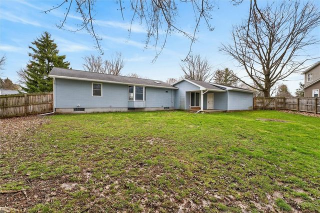 267 Valiant Drive, Henrietta, NY 14623