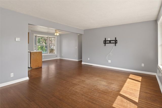 267 Valiant Drive, Henrietta, NY 14623