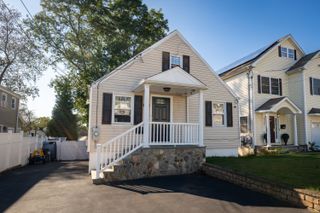 51-1/2 Magnolia Avenue, Norwalk, CT 06850