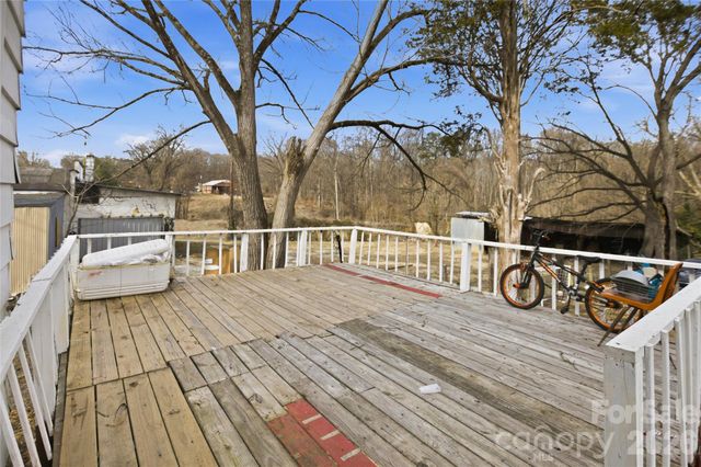 1212 S Salisbury Avenue, Spencer, NC 28159