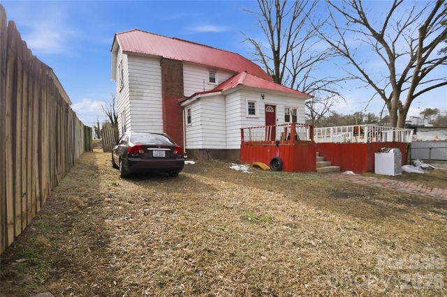 1212 S Salisbury Avenue, Spencer, NC 28159