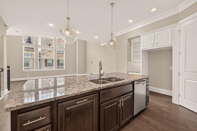 8326 Ginger Oak Street, Houston, TX 77055
