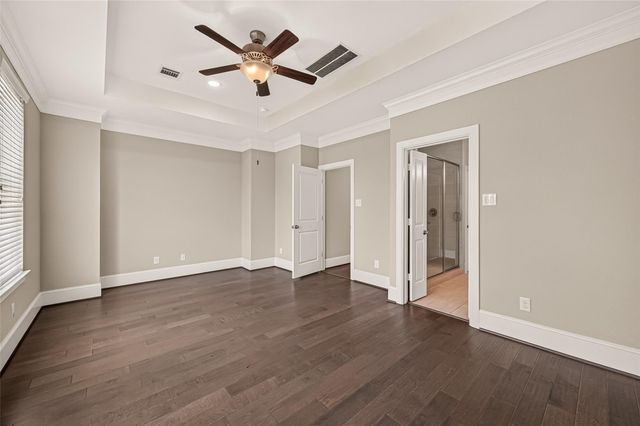 8326 Ginger Oak Street, Houston, TX 77055