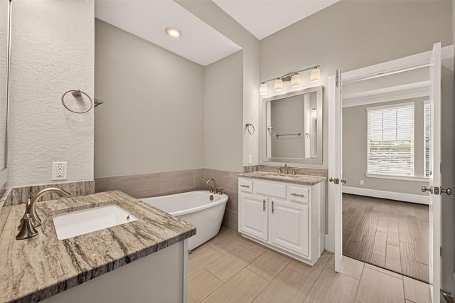 8326 Ginger Oak Street, Houston, TX 77055