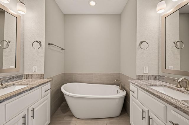 8326 Ginger Oak Street, Houston, TX 77055