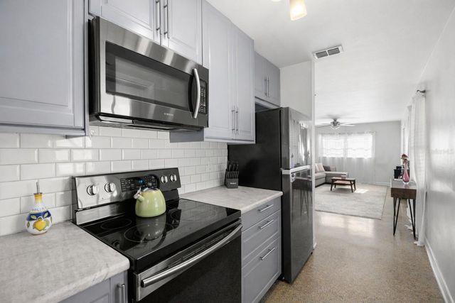 6406 S CLARK AVENUE, Tampa, FL 33616