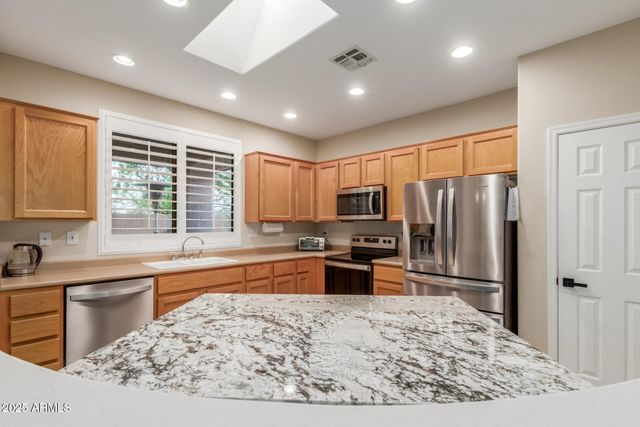 2951 W PLUM HOLLOW Drive, Anthem, AZ 85086