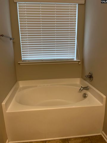 554 Hopscotch Lane, Lexington, SC 29072