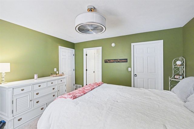 7132 E Cannon Place Drive, Rockford, MI 49341