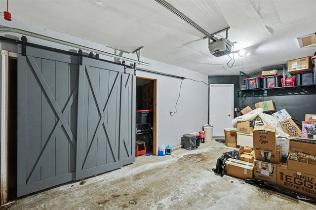 7132 E Cannon Place Drive, Rockford, MI 49341