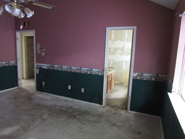 8337 Cloverglen Lane, Fort Worth, TX 76123